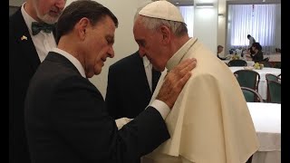 Kenneth Copeland prays to Satan after bragging about private jet