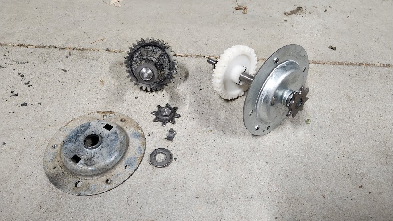 Chamberlain/LiftMaster Sprocket Replacement