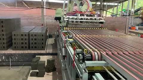 [Hiệp Sáng] Robot xếp gạch tuynel 6 lỗ Quảng Nam