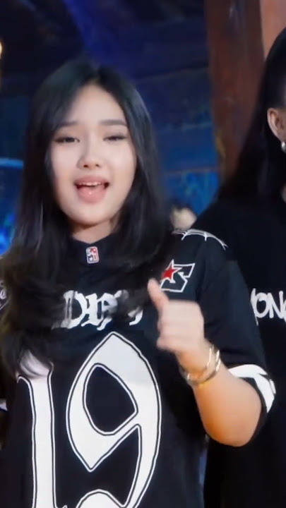 AKU DAH LUPA / Cantika Adella ft. Chelosa Adella Putri #akudahlupa #cantikanuswantoro #chelosaadel