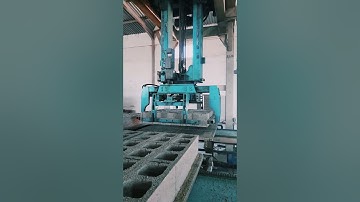 From machine to truck fast and efficient #smartblockline #concreteblocks #automation