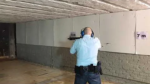Shooting a DM4 AR15