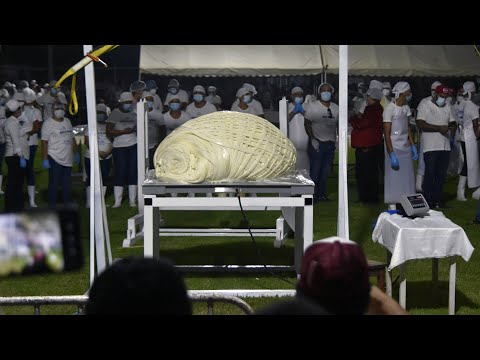 Mexican town breaks world record for largest string cheese ball