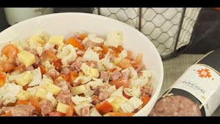 Рецепт салата Сытный с домашним соусом - Брестский мясокомбинат