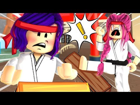 The STRONGEST player in Roblox! Karate Chop Simulator!