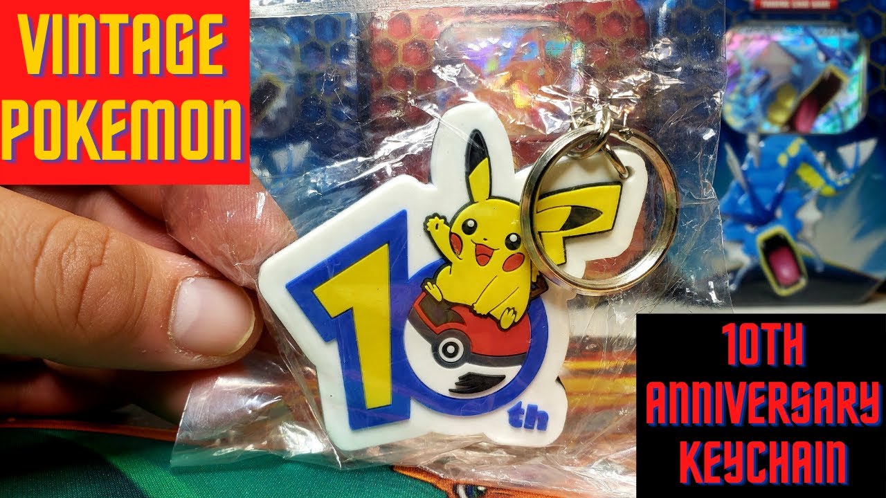 VINTAGE POKEMON 10TH ANNIVERSARY KEYCHAIN SEALED! - YouTube