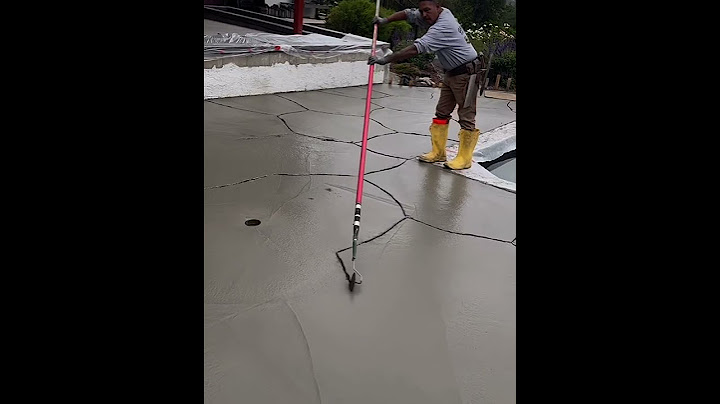 Amazing skills! Have you ever seen this concrete trick?