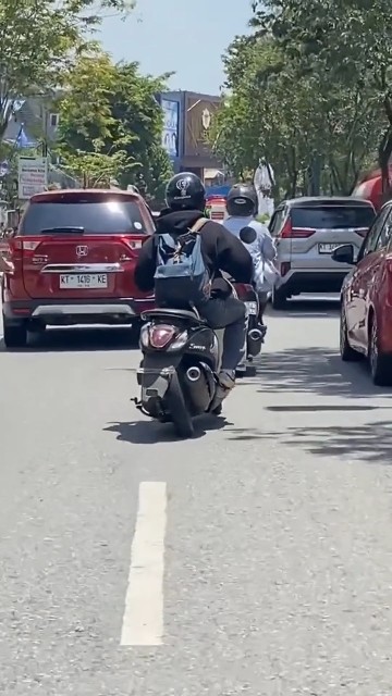 Yang penting jalan😂😂😂 #shorts #videoshort #fypシ゚