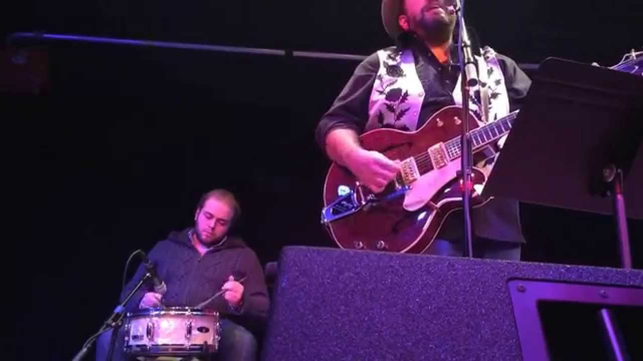 Raul Malo - Not so Merry Christmas - Blue Christmas, New Hope, PA Dec. 12, 2014