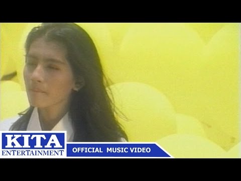 ปกเพลง แม่บอก — AOM SUNISA