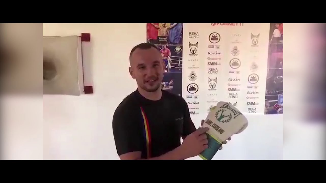 Daniel Corbeanu - Manusi personalizate Knockout