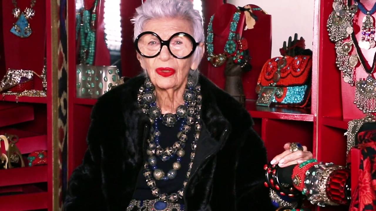 IRIS APFEL | NEIMAN MARCUS - YouTube