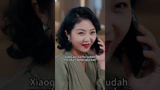 CEO pura² jadi tunawisma, cuma gadis miskin kasih semangkuk bakso—sekarang dia dimanjain bak putri!