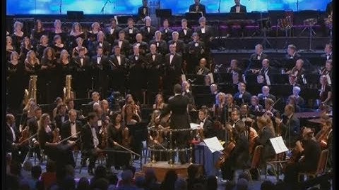 "42nd Street" - John Wilson Orchestra & Chorus - 