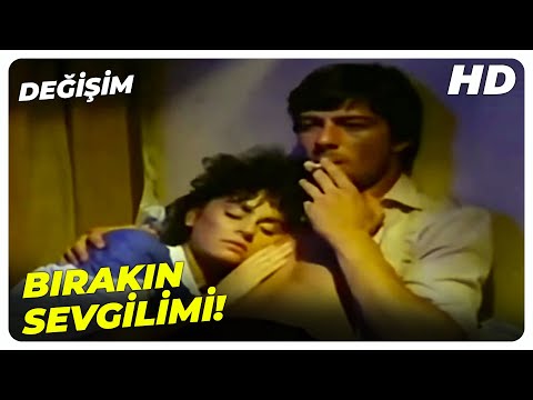 Değişim - Polisler, Ahmet'i Evinde Bastı! | Serpil Çakmaklı Eski Türk Filmi