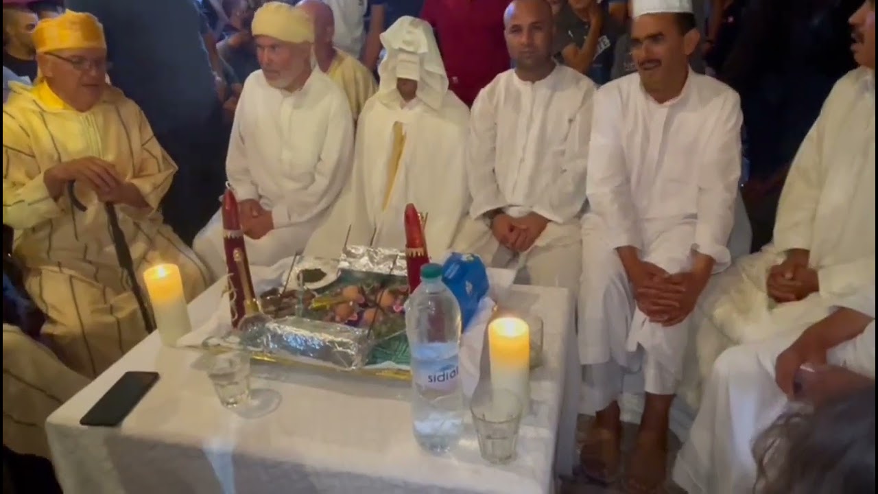 من عادات و تقاليد اعراس التسول (تزياد العريس) بالصلاة على النبي و الزغاريد مع خالتي مليـكـة ♥️♥️💐