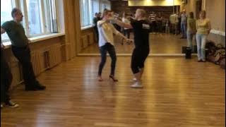 Bachata Tallinn. Mida oskavad tudengid peale 2. trenni. Alina & Eddie FDS Tantsukool