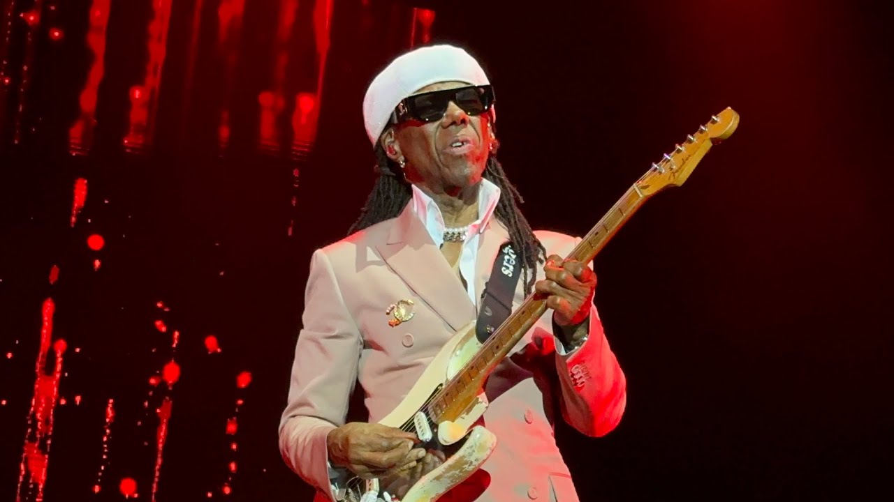Nile Rodgers & Chic Spacer Tempodrom Berlin 01.08.23 YouTube