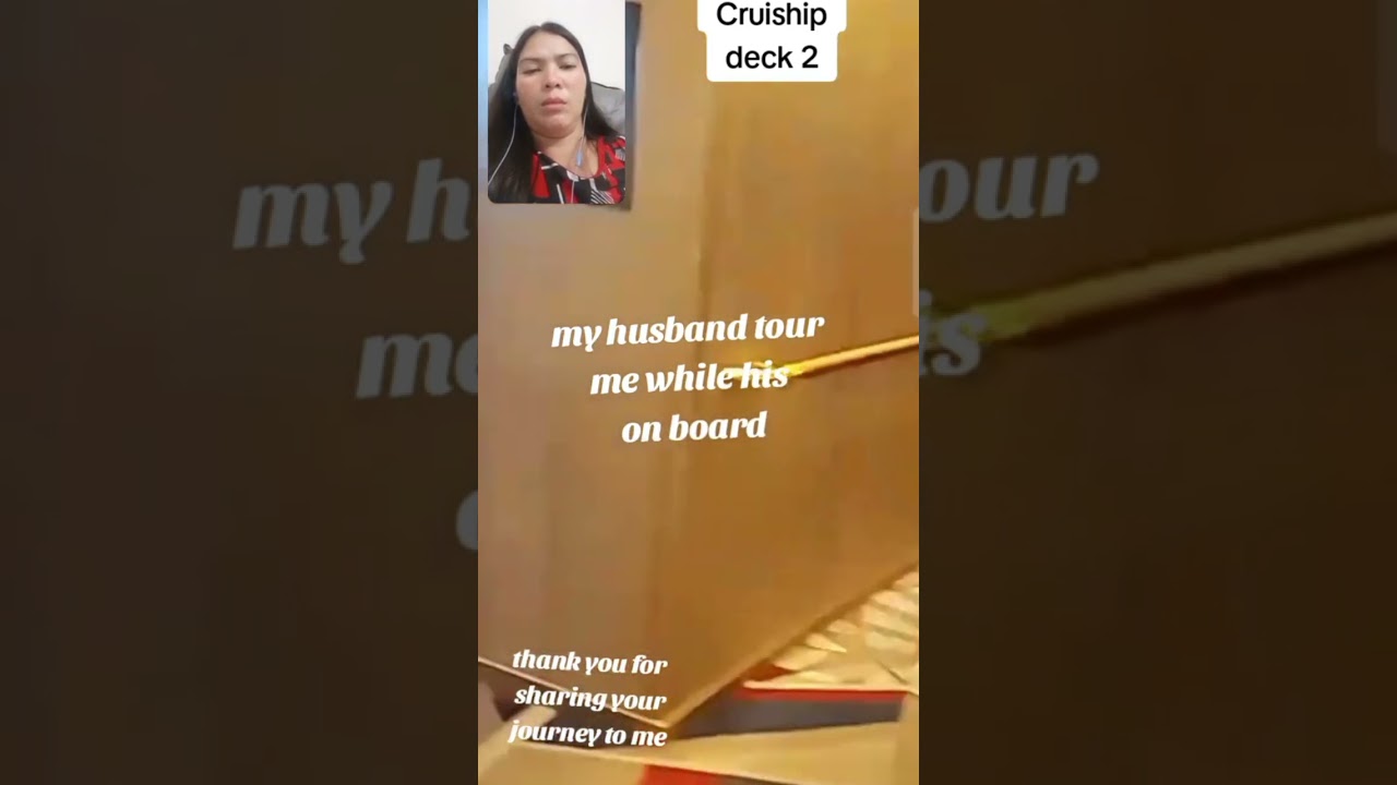 Itinour Ako ni hubby sa work nya sa Barko...my ldr husband