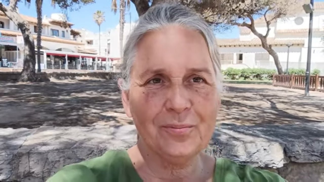 Heti vlog Mallorcáról. Kisbevásárlás, Mercadona. Séta a parton