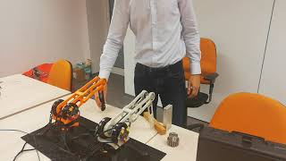 Robot arms with haptic feedback - MAB Robotics