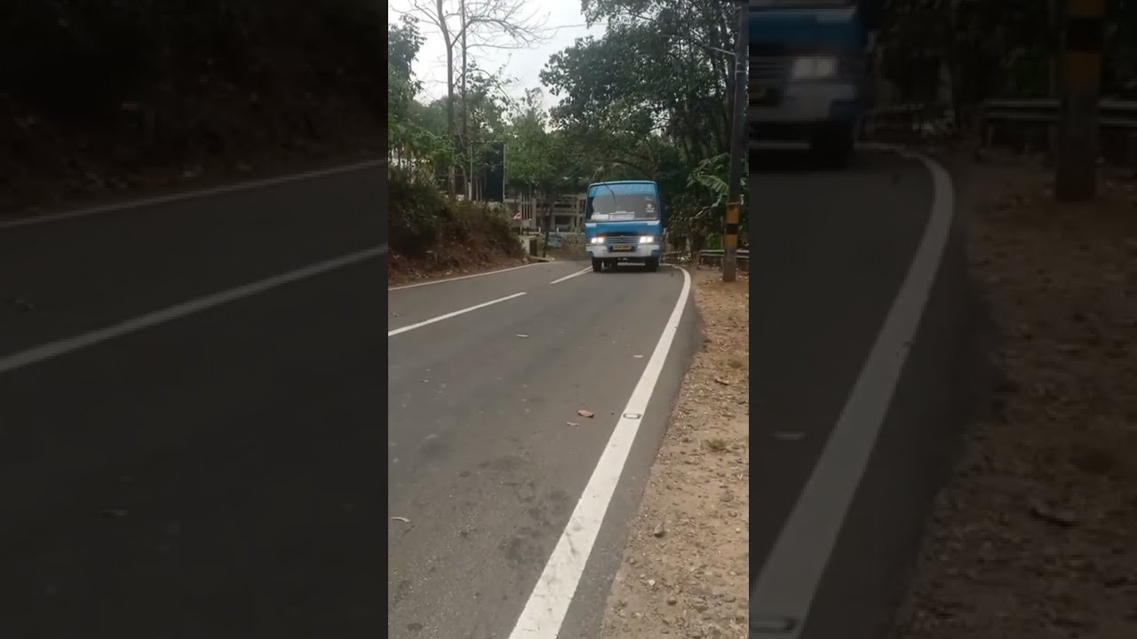 Private Bus Mass Entry|WhatsApp status|