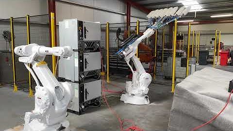 Global Robots Vacuum Gripper Test