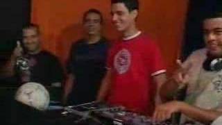 Download Lagu Programa Dança Comigo com Jonas Santana 07/05/2007 Parte 1/3 MP3