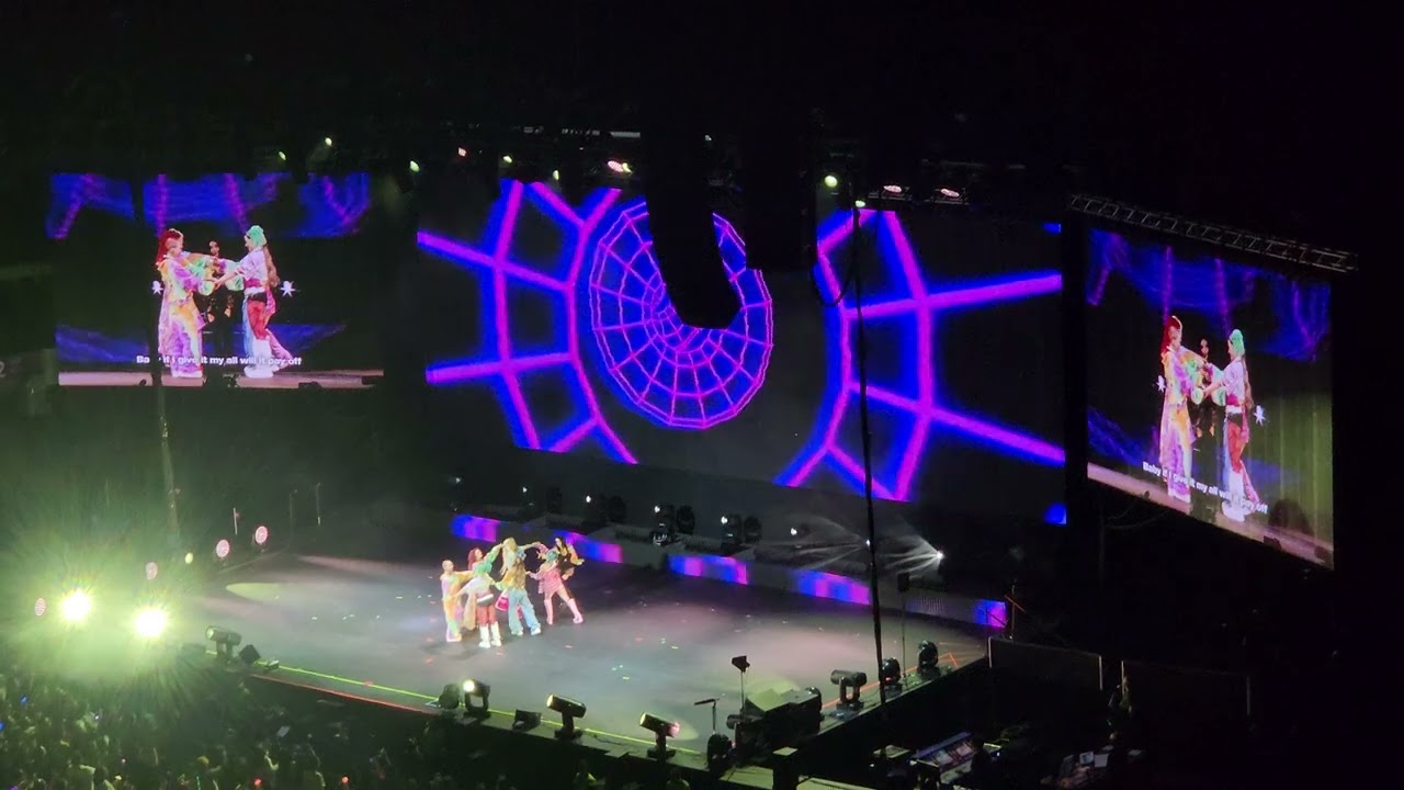 XG - SHOOTING STAR (The First HOWL Mexico City)