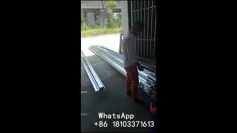 Manual adjust C purlin machine