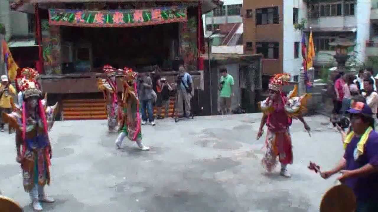 2012壬辰年淡水清水嚴清水祖師遶境大典~官將首恭請清水蓬萊祖師起駕大典 活動 今年讓我們繼續相愛吧