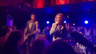 Terrorvision “Baby blue” - Dublin 17 05 2025