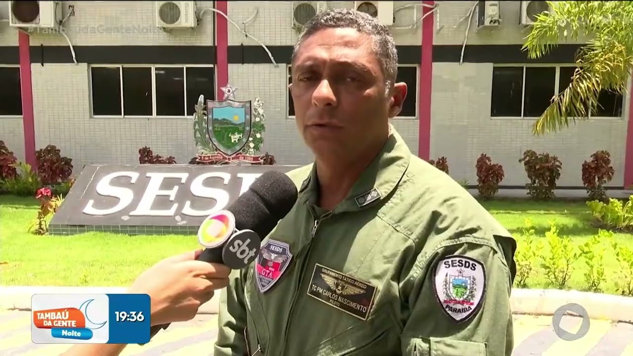 Turistas franceses são resgatados de veleiro à deriva no mar; Sem feridos - Tambaú da Gente Noite