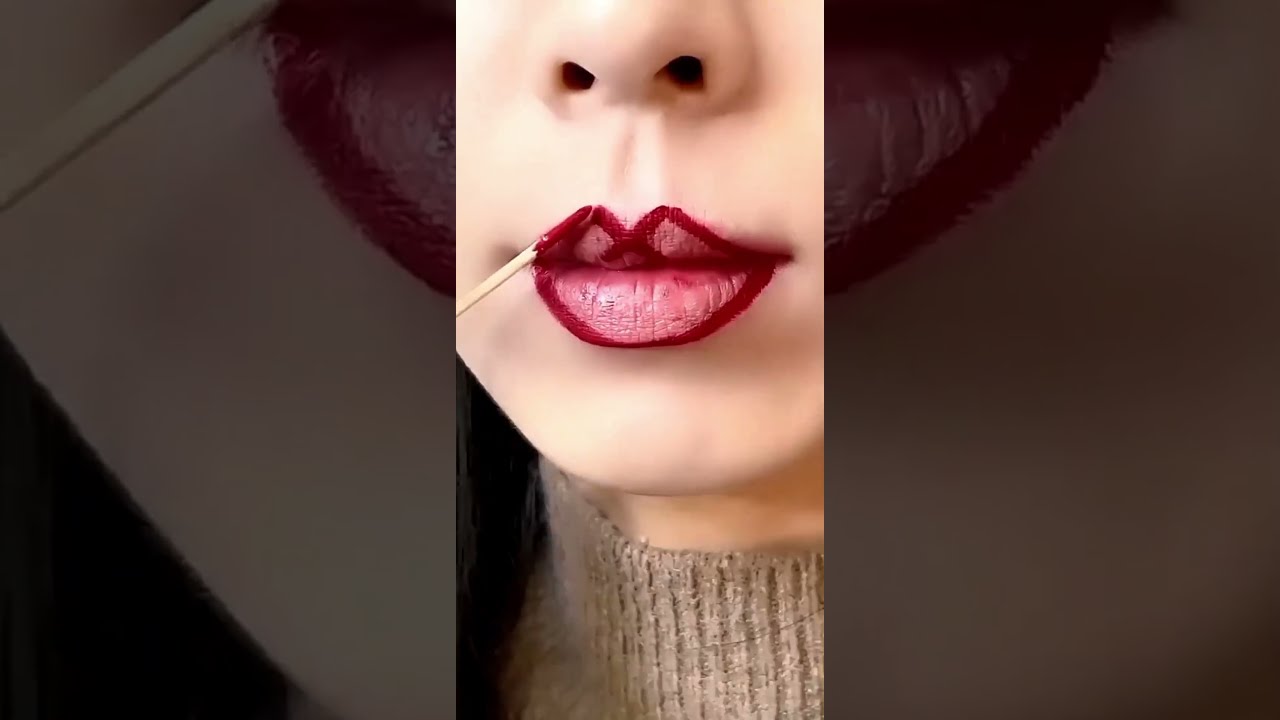 Easy method of apply lipstick  music  music  youtubeshorts  lipstickhacks  lipsticktutorial