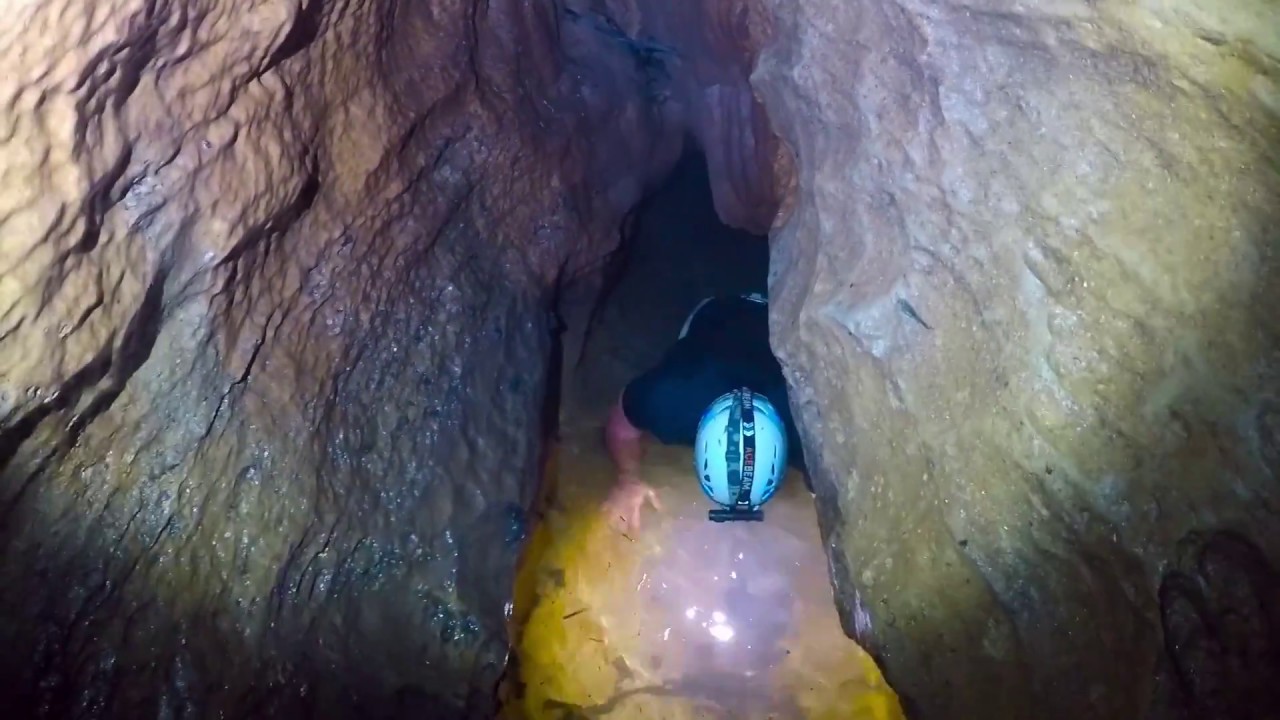 Caving in Pigeon Mountain - 2018 - Wet Cave
