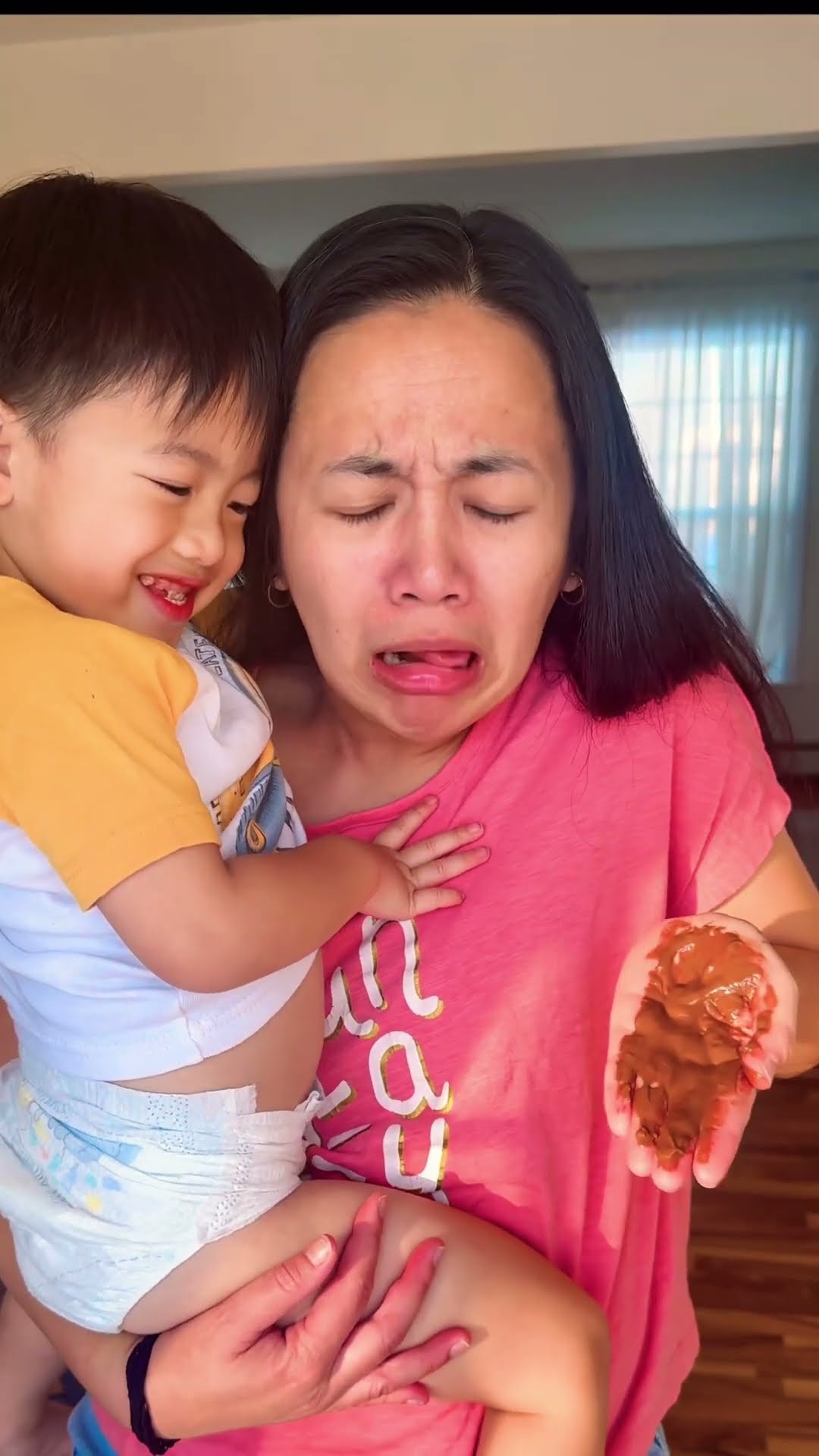 Mom and baby are surprised ????❤️???