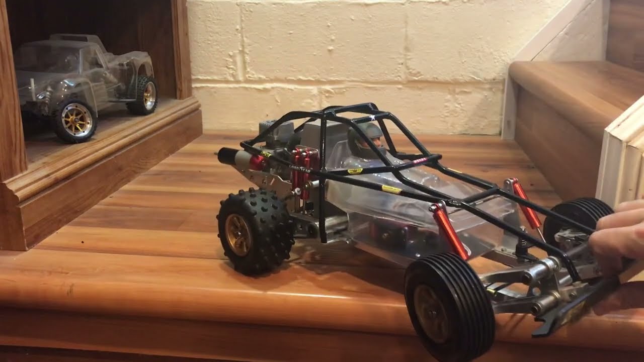 K*p様 レア ROWDY BAJA 1/8スケール バギー レア ROWDY BAJA 1/8スケール バギー 自動車