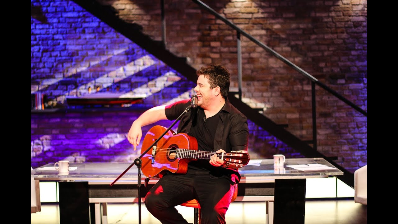 3+1 | 6. Bölüm - Eser Yenenler'den Canlı Yayında Gitar Potpuri