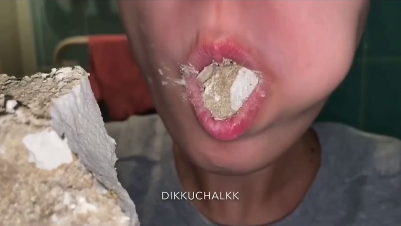 Eating chalk ем мел THIS CAN HARM YOUR HEALTH, PLEASE DON’T EAT
