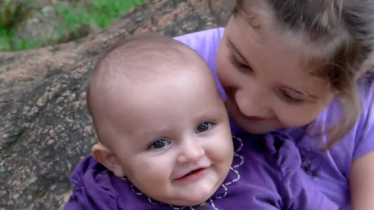 Julia D - Ani Banani