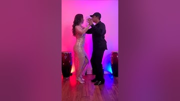 How to Salsa Dance | Salsa Dance for Beginners | Learn Salsa in 30 Seconds | Waldo y Jacqui