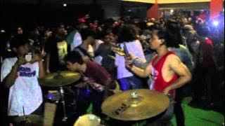 Backdoor - Biarkan (Live at Istana Manceuri 2015)
