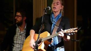 "Little Films" - Vanessa Peters live at Brewer's Alley; Frederick, MD (Oct 12th, 2009)