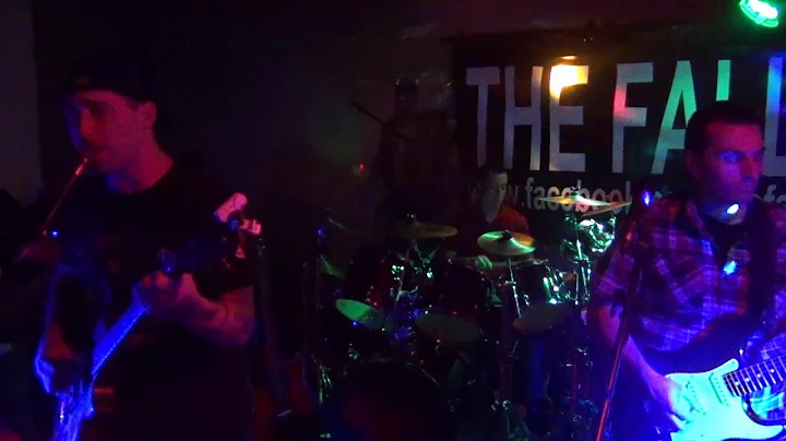 Use somebody by THE FALLEN (KINGS OF LEON COVER)