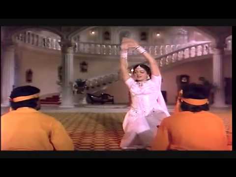 The best snake movie/Dance in the history of Bollywood Nagina
