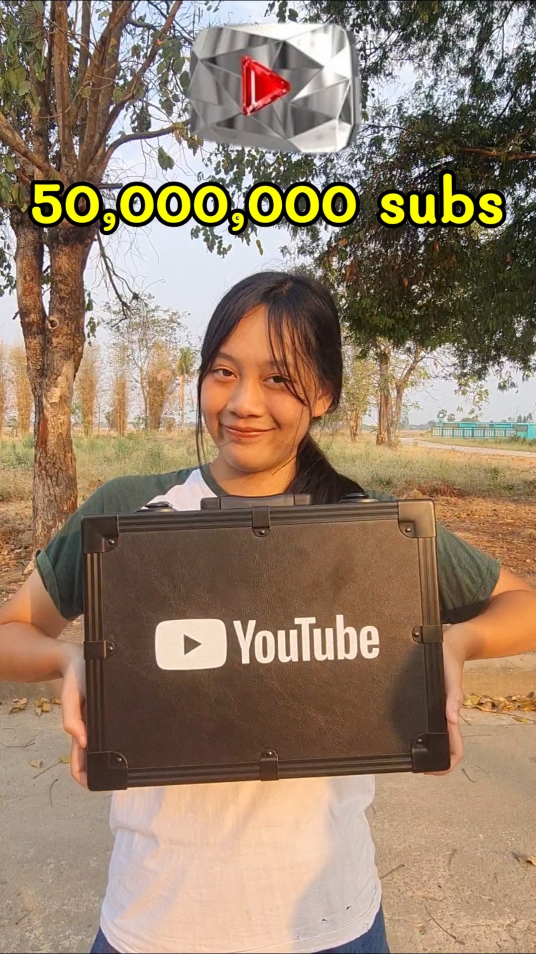 3Funny Kids? and Bigger Youtube Award | J Jai Pan