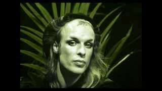 Video thumbnail of "Brian Eno & David Byrne - Home"