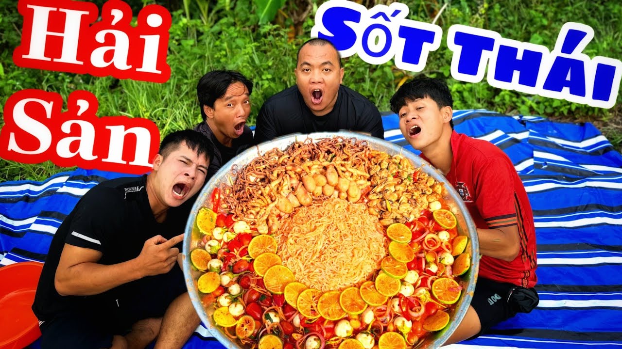 TXTV - Buổi Chiều Cùng Team Thánh Xàm Làm Mâm Hàu Và Bạch Tuộc Sống Sốt Thái Cực Ngon