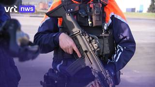 Thumbnail for Tientallen politiewapens spoorloos in 5 jaar, maar niemand houdt het bij
