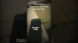 "What does a distraction free phone look like? 👀" #shorts #distractionfree #digitalminimalism